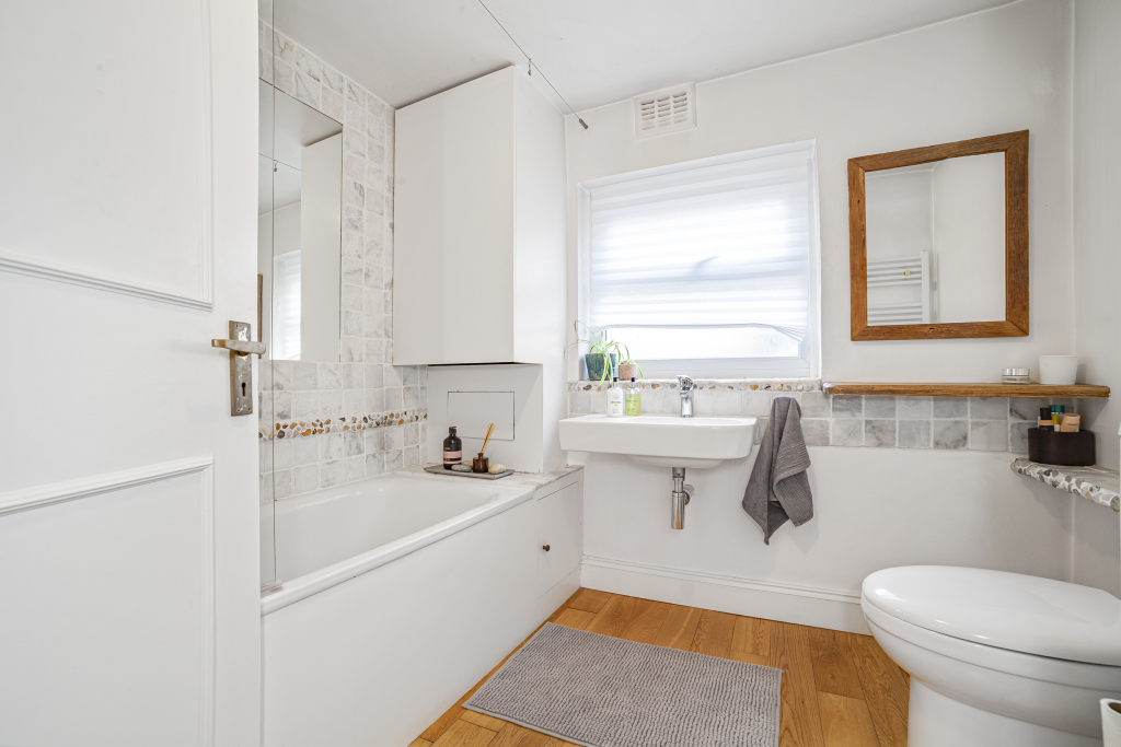 9 Victoria Road, London, NW6 6 SX