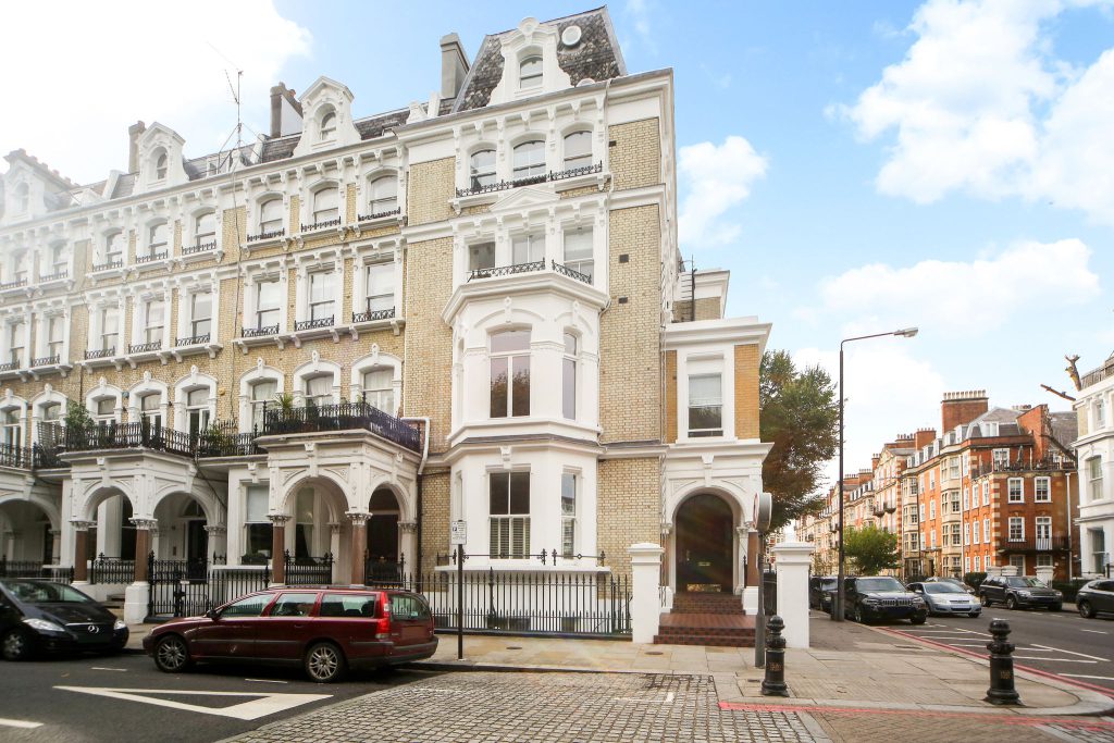 40 Redcliffe Square, SW10