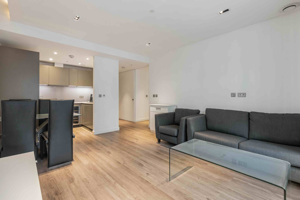 Cashmere House, 37 Leman Street, London, E1 8PT