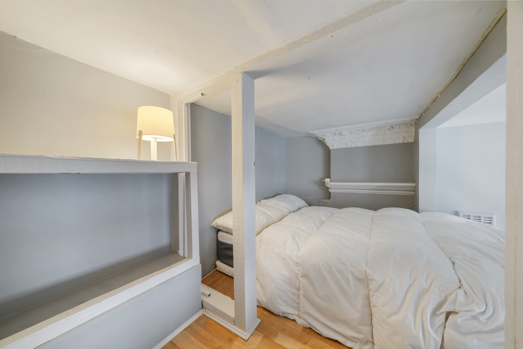 6 Nevern Place, London, SW5 9PR