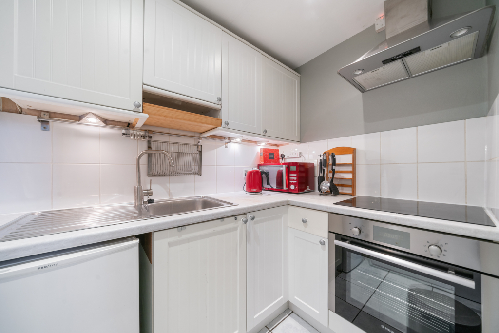 6 Nevern Place, London, SW5 9PR