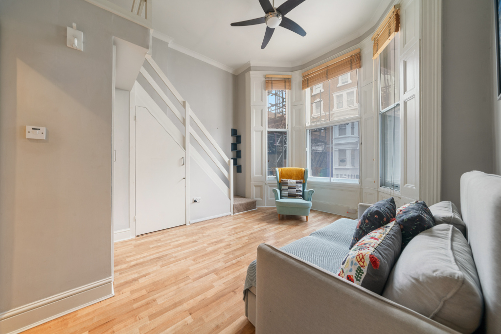 6 Nevern Place, London, SW5 9PR