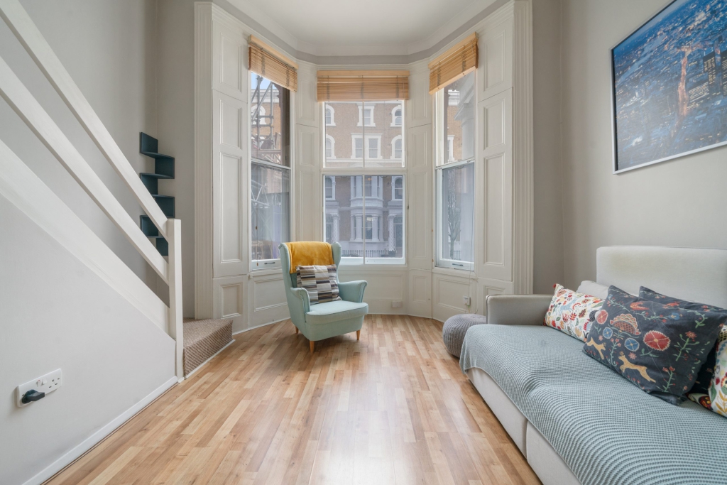 6 Nevern Place, London, SW5 9PR