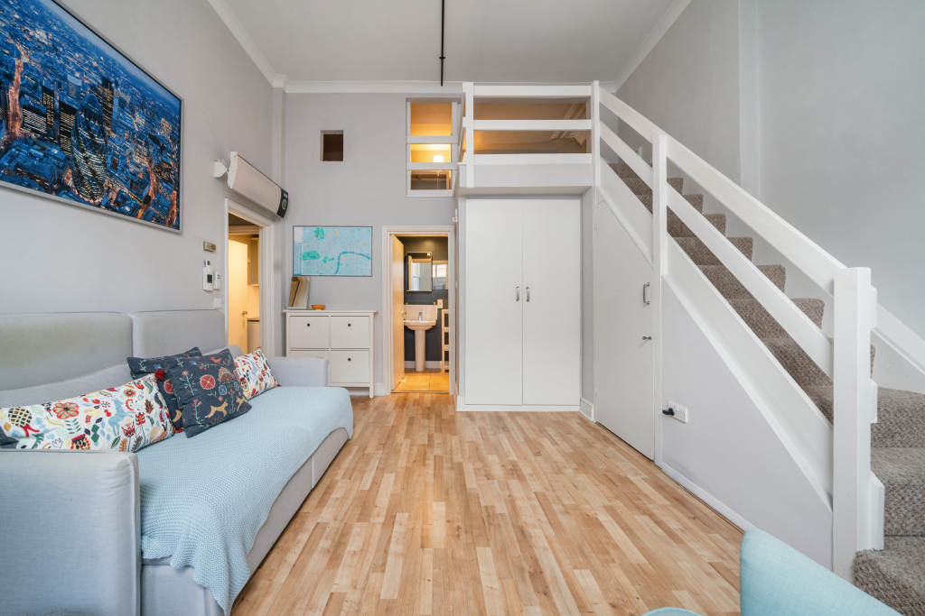 6 Nevern Place, London, SW5 9PR