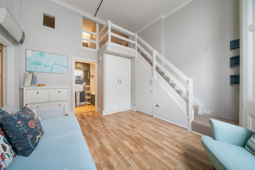 6 Nevern Place, London, SW5 9PR