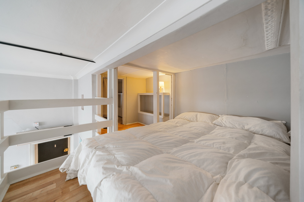 6 Nevern Place, London, SW5 9PR