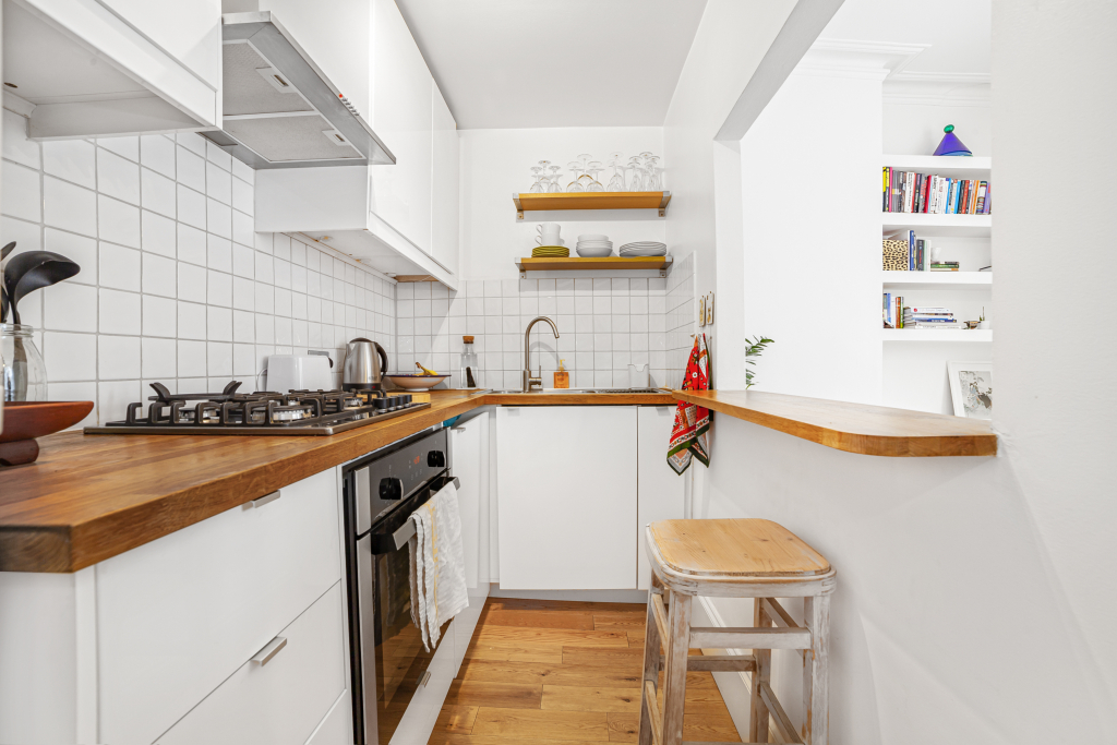9 Victoria Road, London, NW6 6 SX