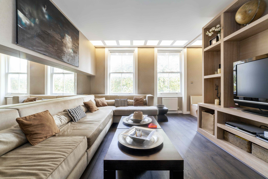 13 Egerton Gardens, London, SW3 2BW