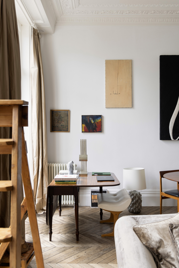 32 Redcliffe Square, London, SW10 9JY