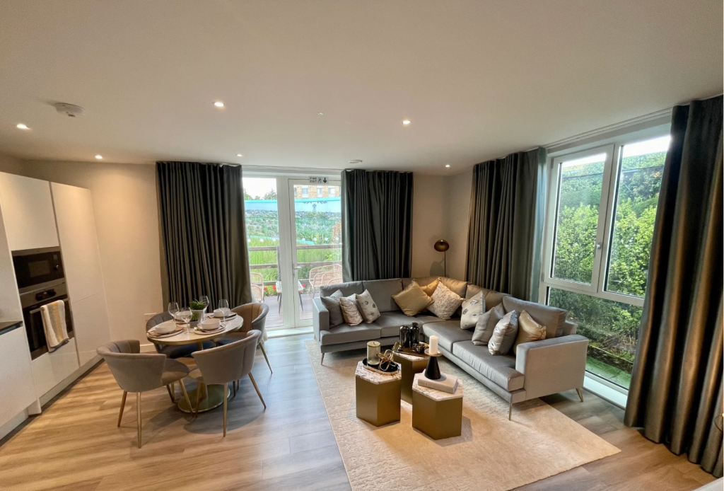 The Ridgeway, Mill Hill, Barnet, London, NW7 1ST