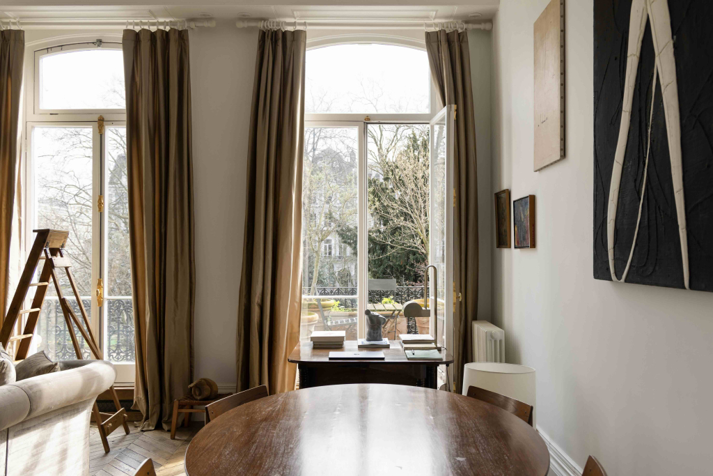 32 Redcliffe Square, London, SW10 9JY