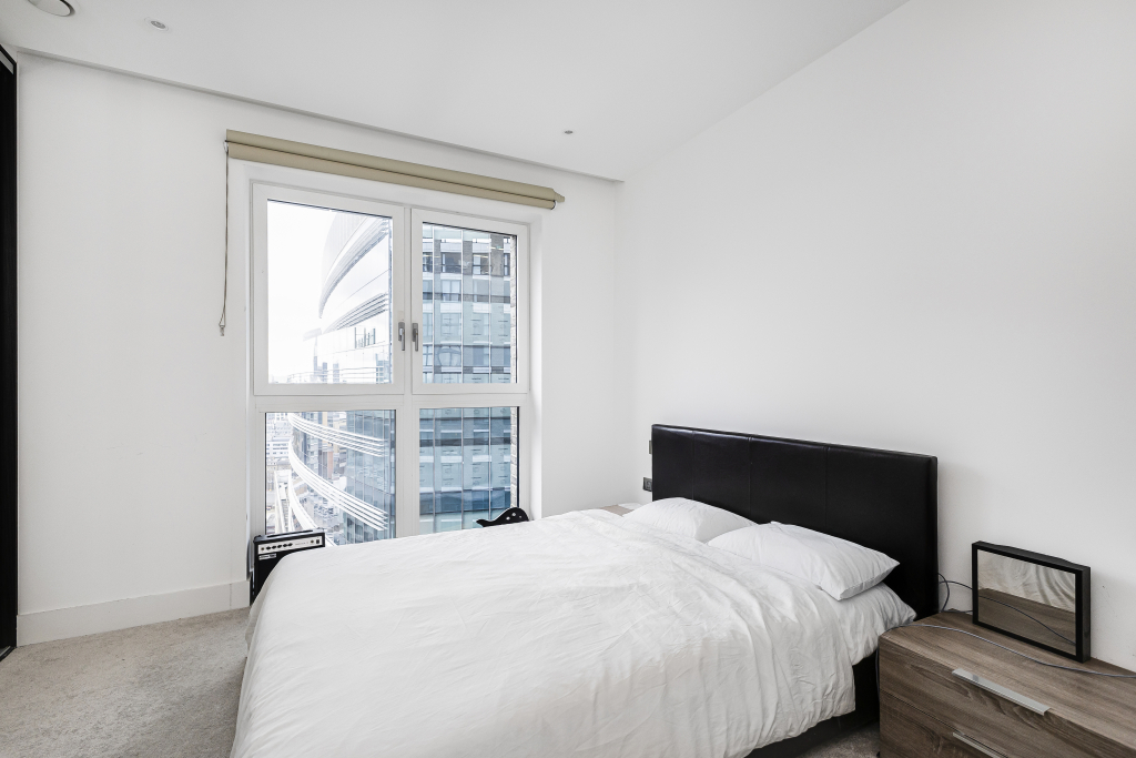 Apt 2002 Wiverton Tower, 4 New Drum Street, E1 7AT