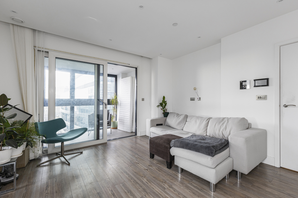 Apt 2002 Wiverton Tower, 4 New Drum Street, E1 7AT
