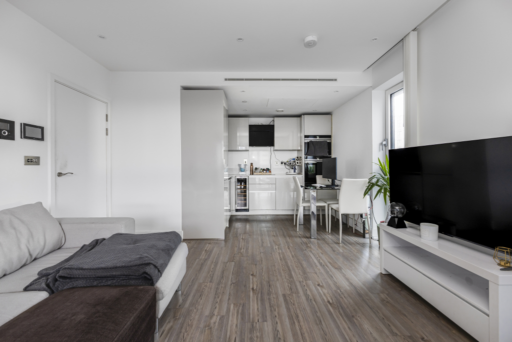 Apt 2002 Wiverton Tower, 4 New Drum Street, E1 7AT