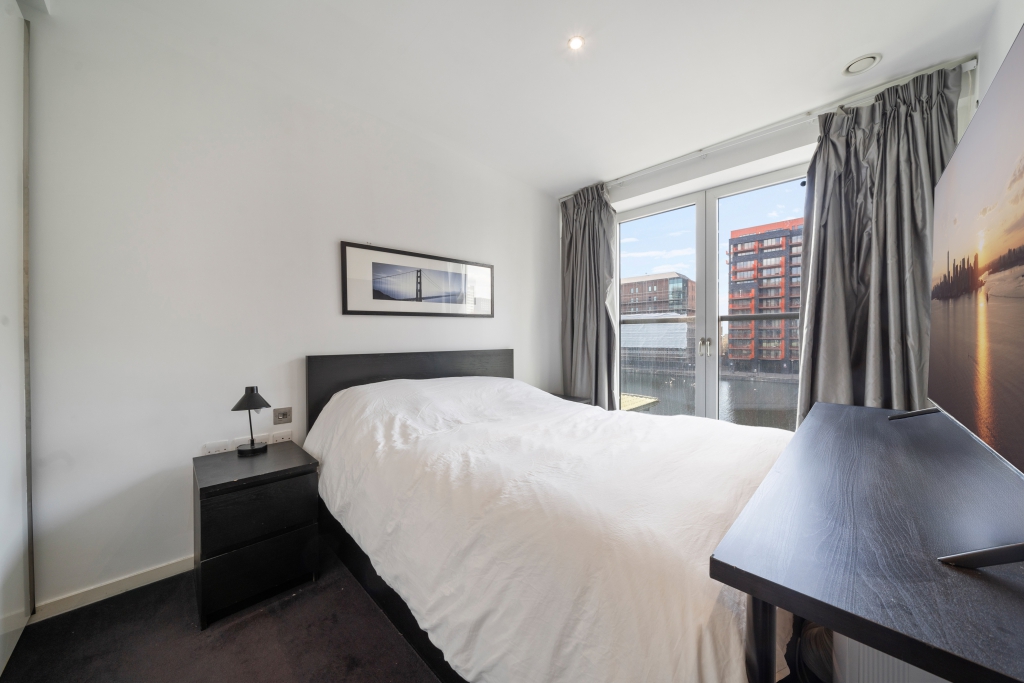 12 Baltimore Wharf, London, E14 9FG