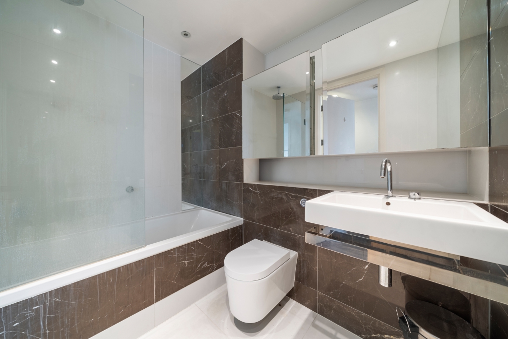 12 Baltimore Wharf, London, E14 9FG