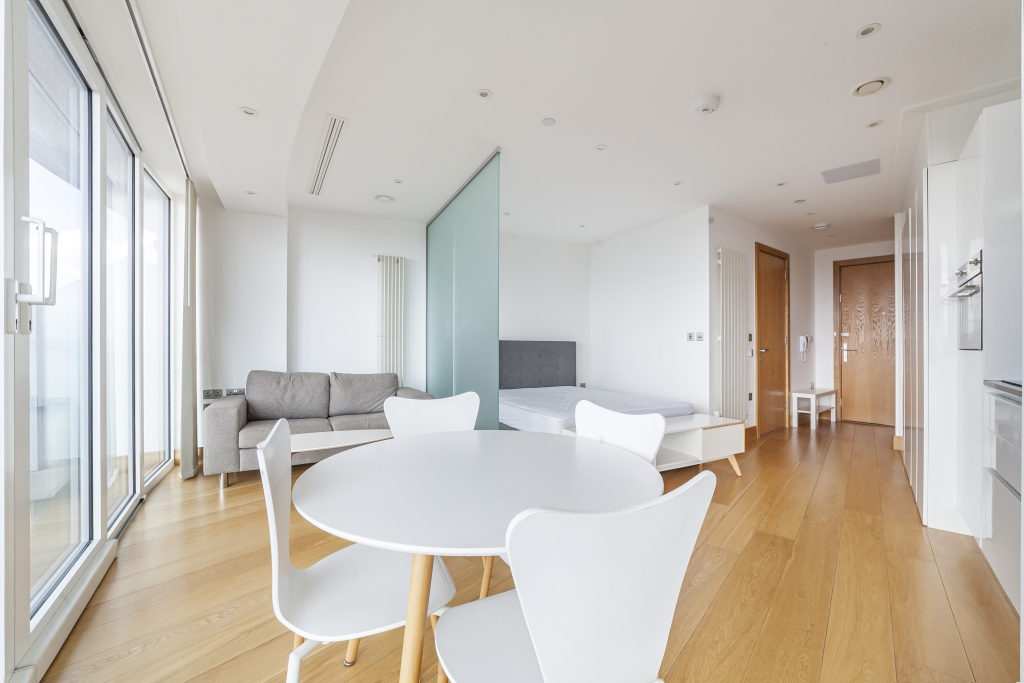 Arena Tower, 25 Crossharbour Plaza, London E14 9UE
