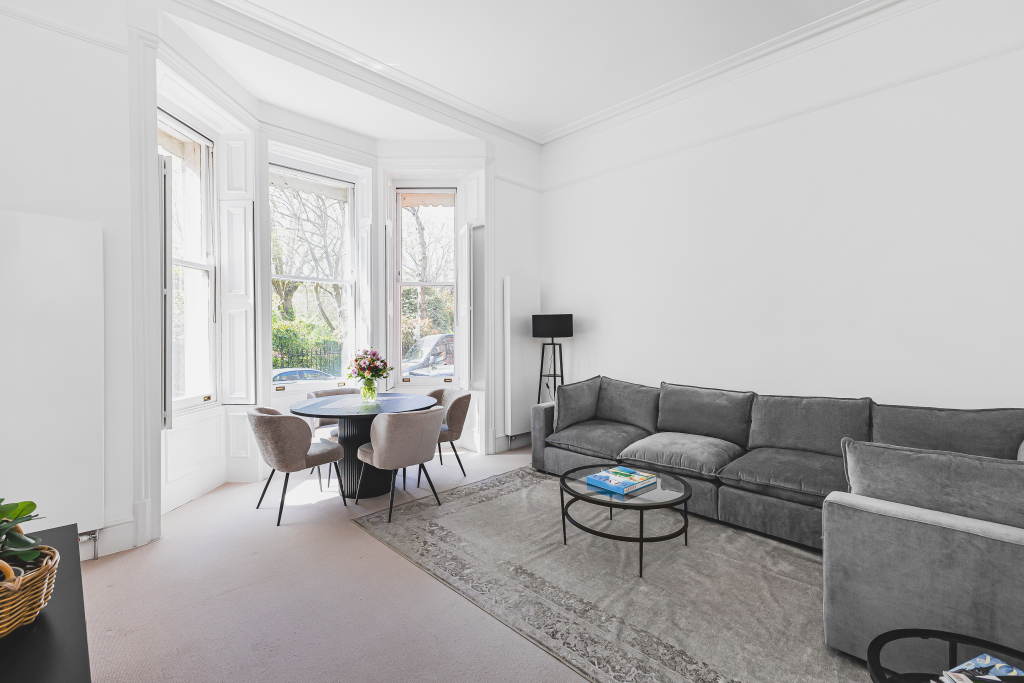 28 Gledhow Gardens, London SW5 0AZ