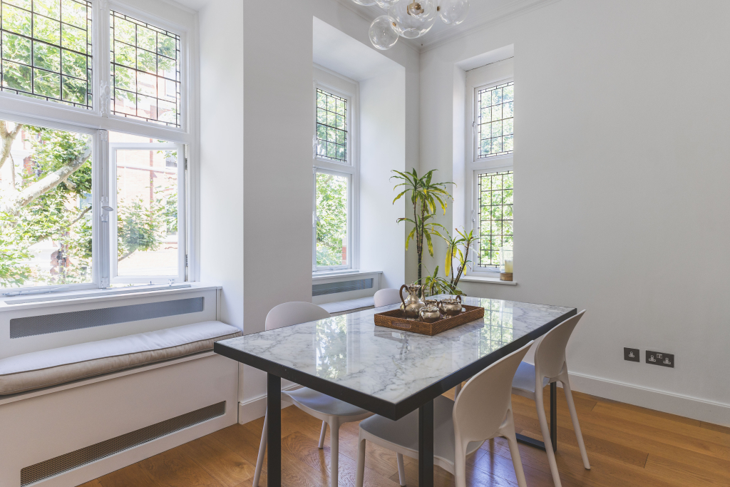 18 Collingham Gardens, London, SW5 0HS