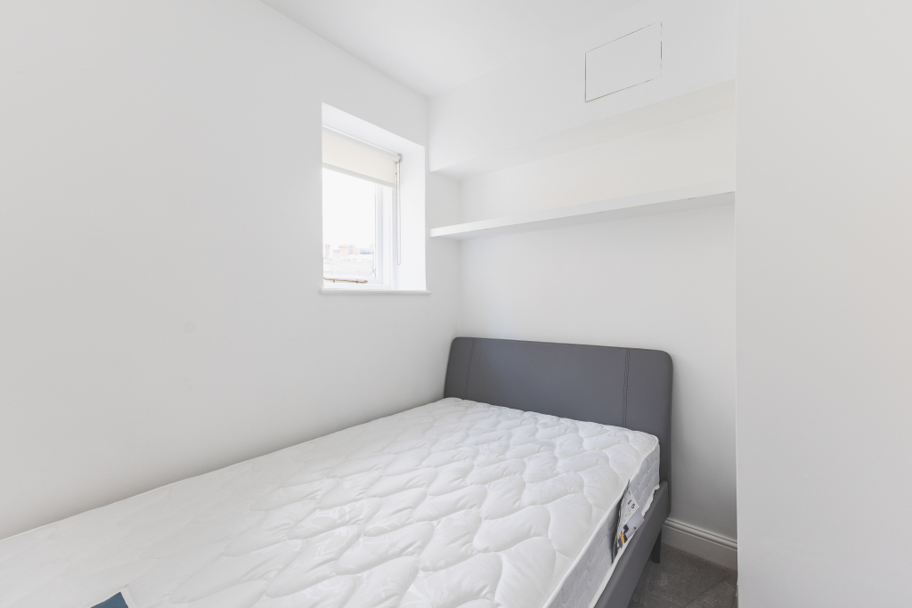 Lennox Gardens, London, SW1X 0DB
