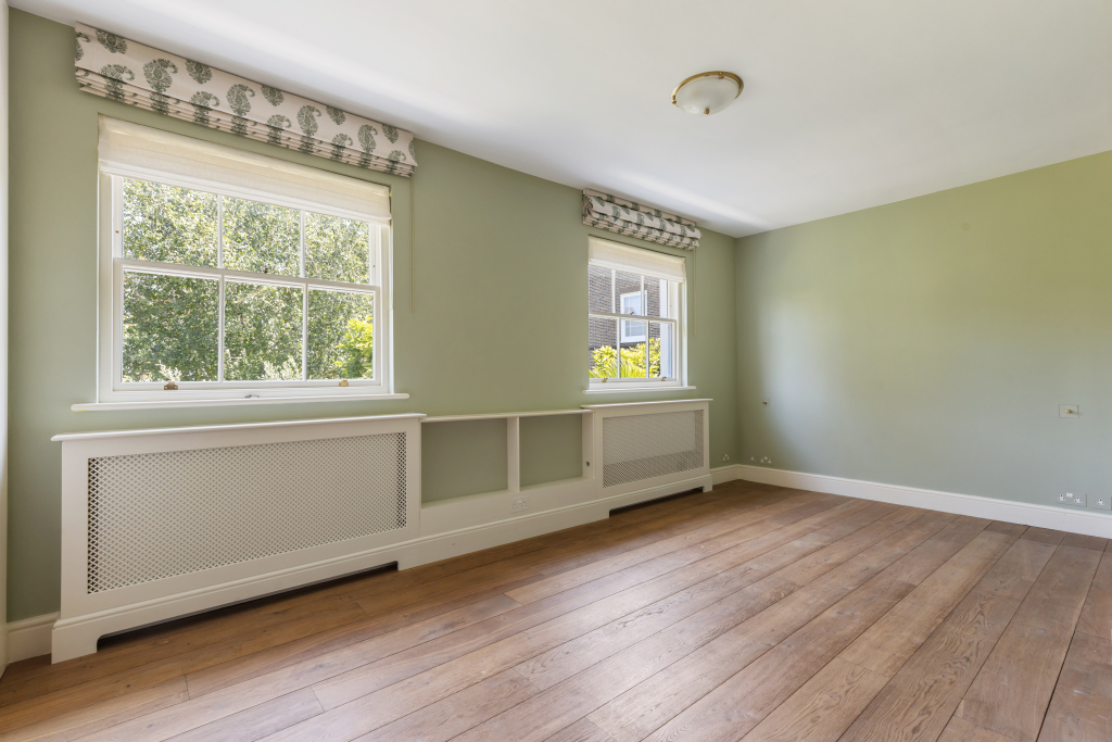 Pembridge Place, London, W2 4XB