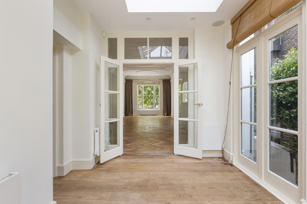 Pembridge Place, London, W2 4XB