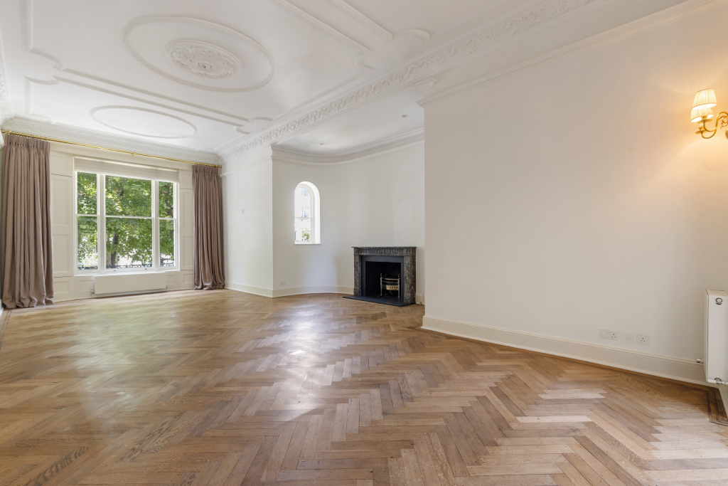 Pembridge Place, London, W2 4XB
