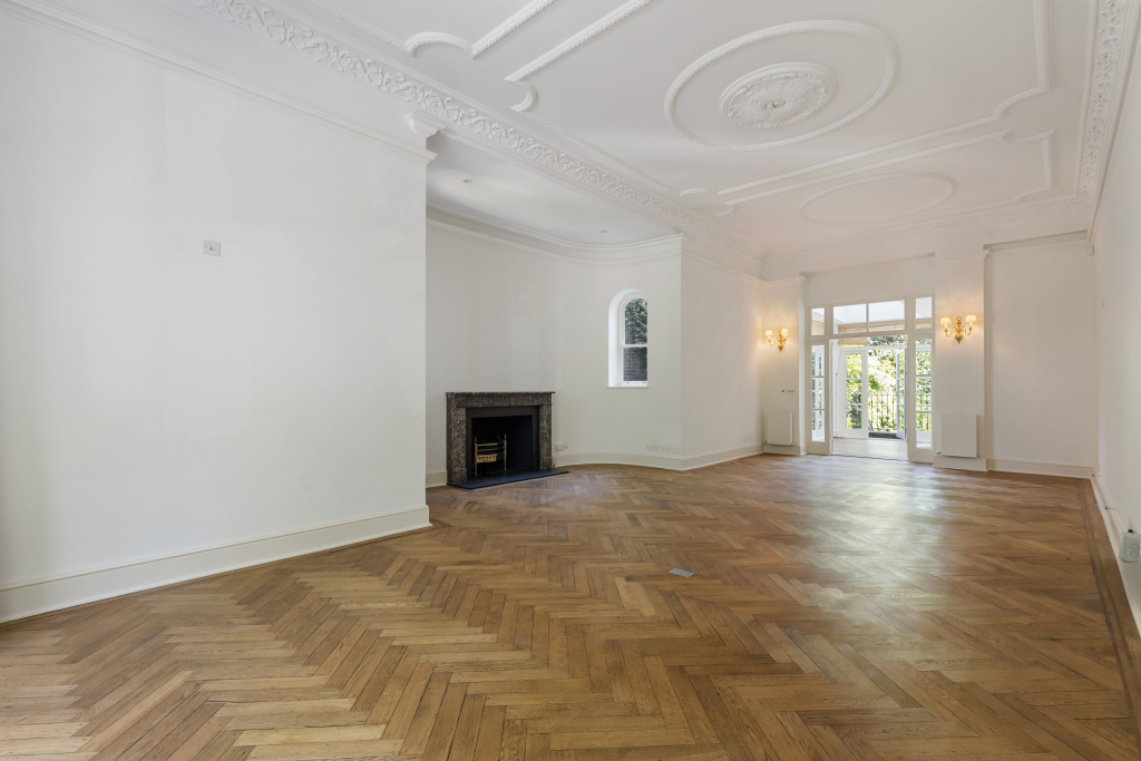 Pembridge Place, London, W2 4XB