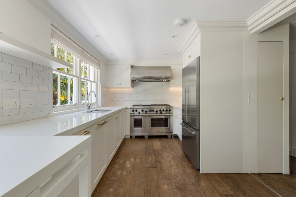 Pembridge Place, London, W2 4XB