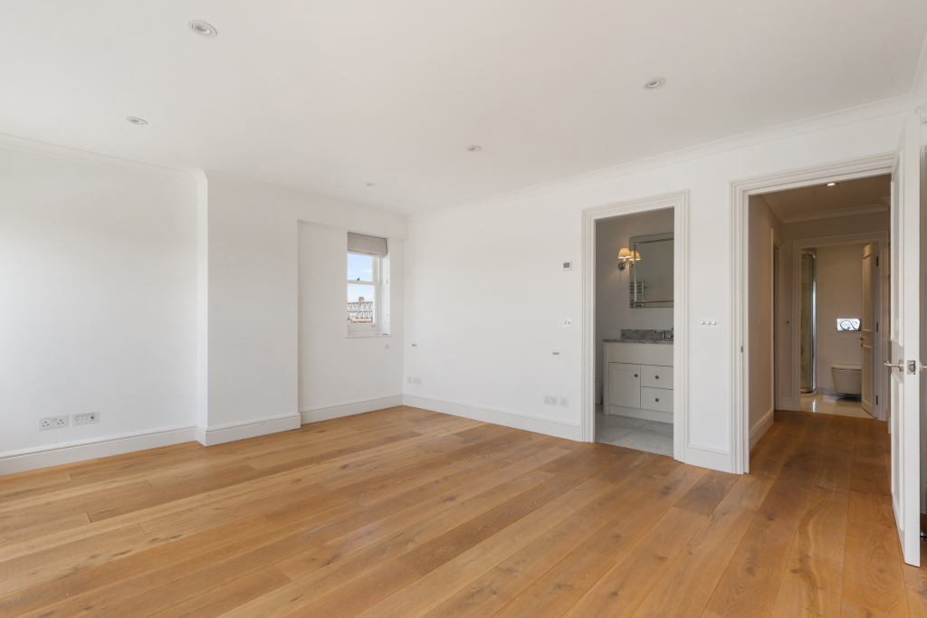 Pembridge Place, London, W2 4XB