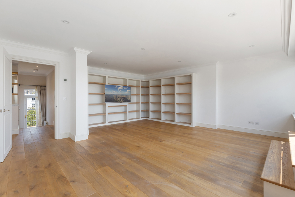 Pembridge Place, London, W2 4XB
