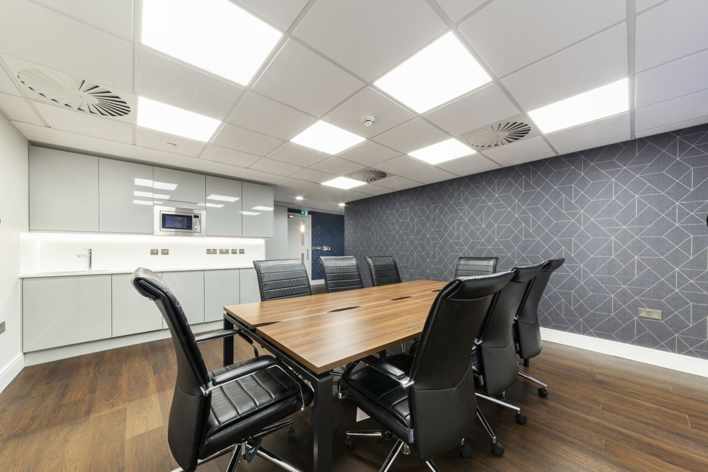 9 Harbour Way, London, E14 9DX