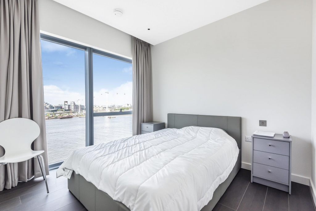18 Cutter Lane, SE10 0YB