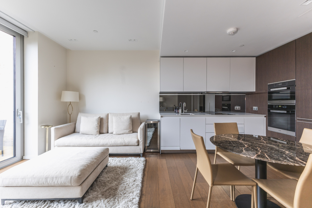 2 Bolander Grove, London, SW6 1EY