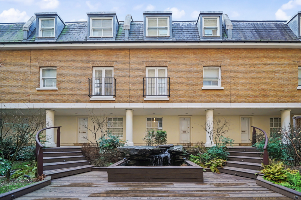 48 Stanhope Gardens, SW7 5RD