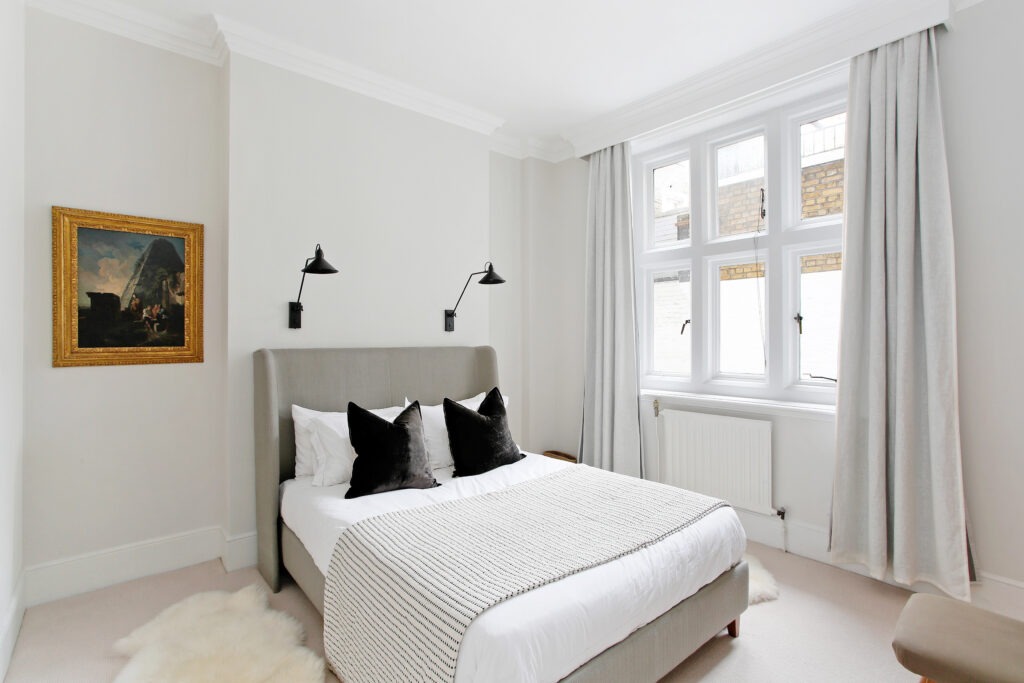 15 Lennox Gardens, London, SW1X 0DB