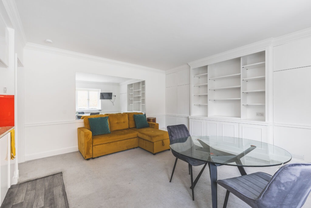 15 Lennox Gardens, London, SW1X 0DB