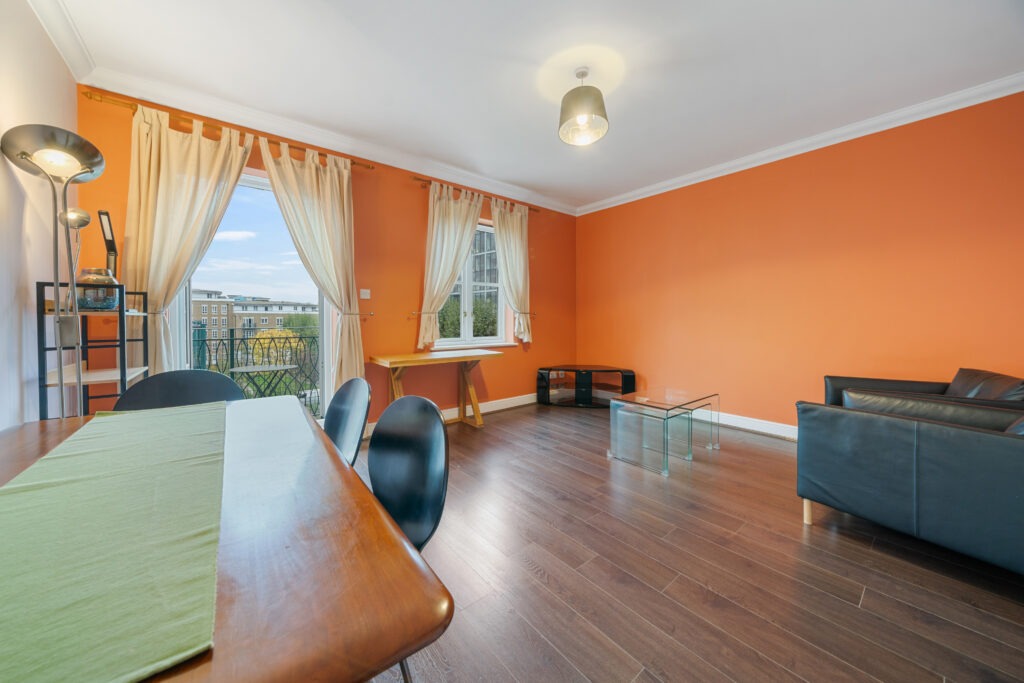 25 Spital Square, London, E1 6DX