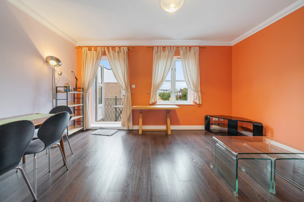 25 Spital Square, London, E1 6DX