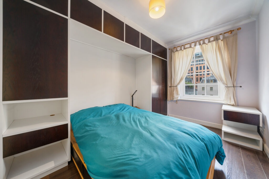 25 Spital Square, London, E1 6DX