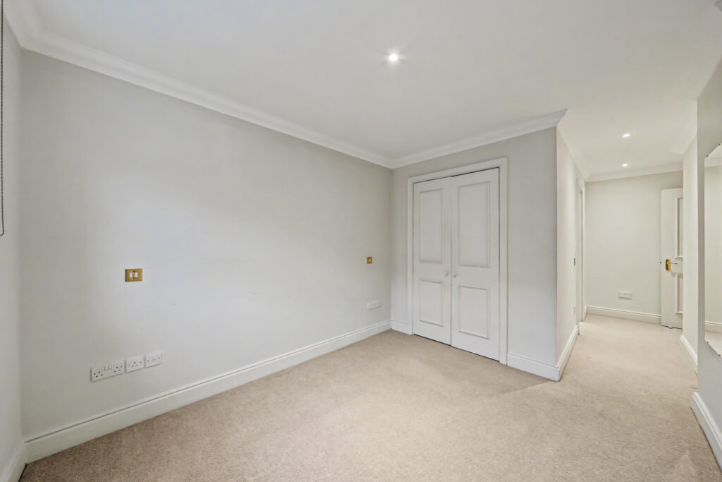 48 Stanhope Gardens, SW7 5RD